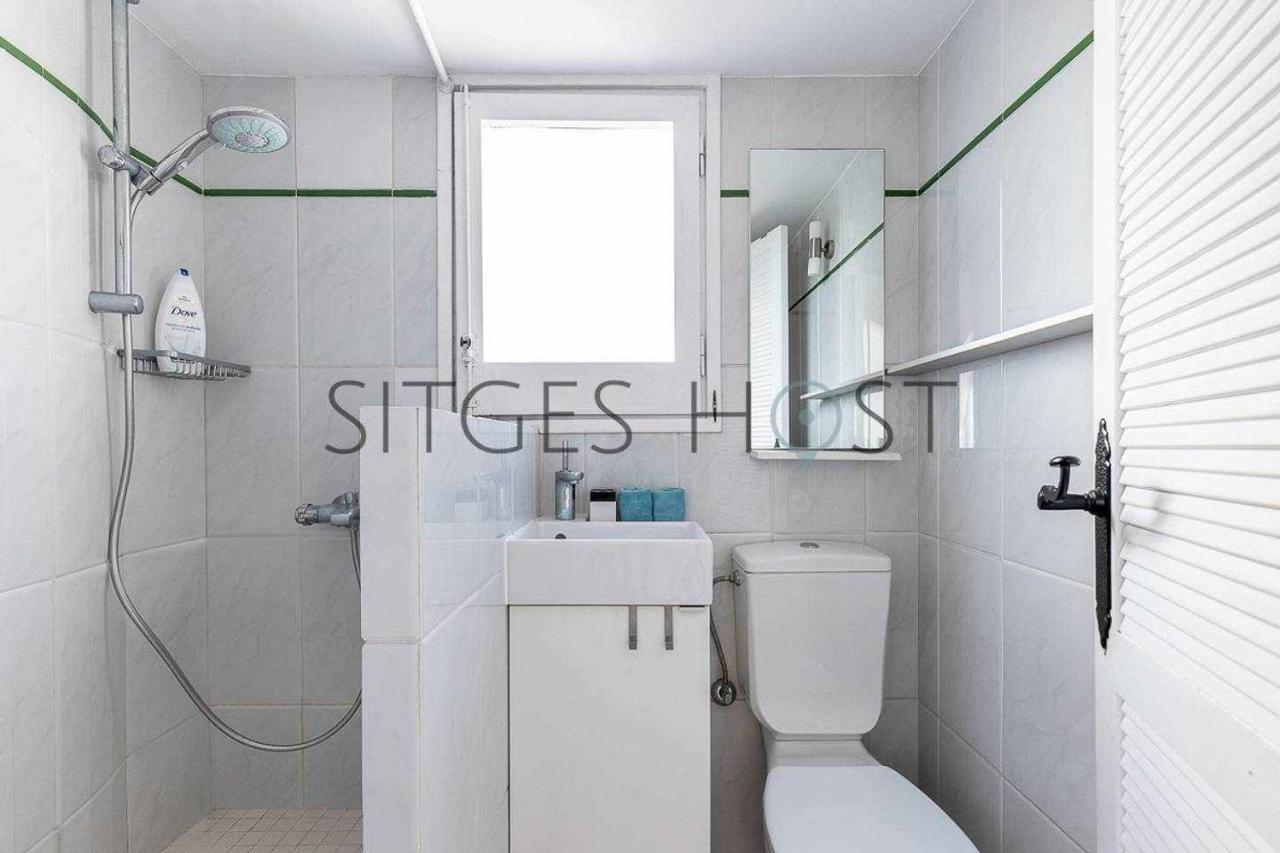 Ferienwohnung Alojate En Una Torre Sobre El Mar Sitges Exterior foto