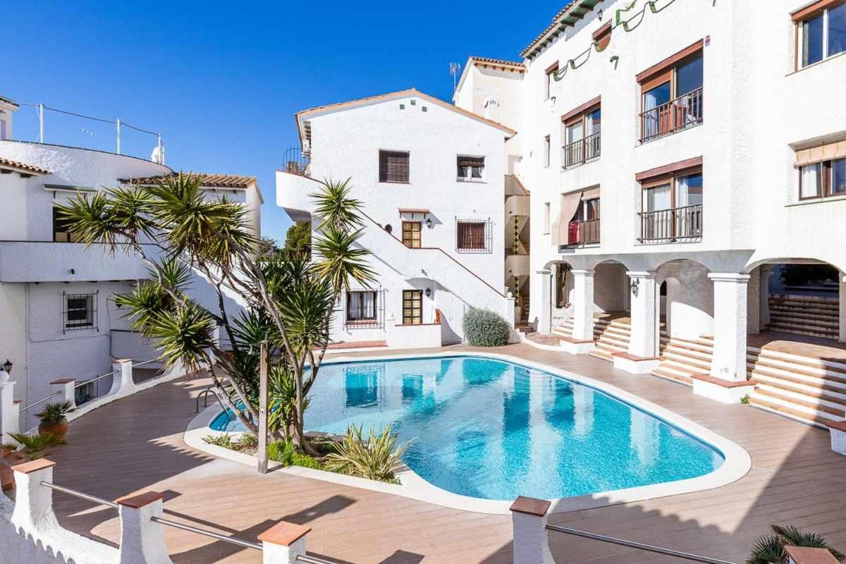 Ferienwohnung Alojate En Una Torre Sobre El Mar Sitges Exterior foto
