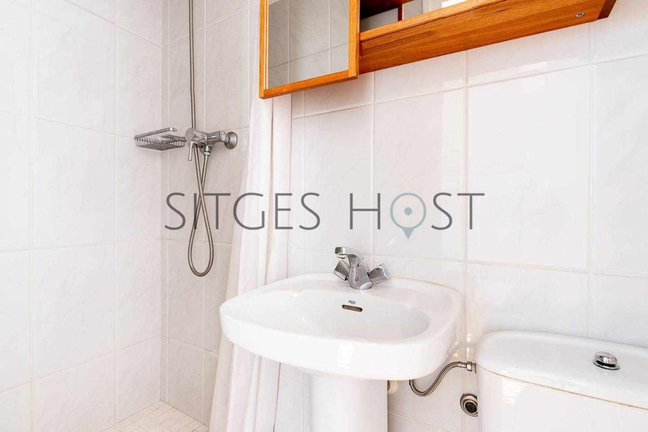 Ferienwohnung Alojate En Una Torre Sobre El Mar Sitges Exterior foto